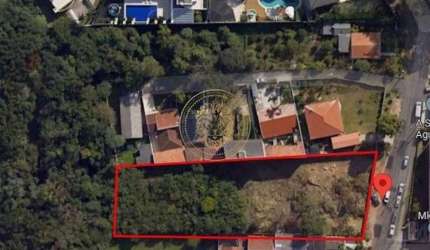 Terreno amplo com 3385m² no Campo Comprido