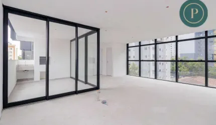 Apartamento moderno com 2 suítes no Bigorrilho