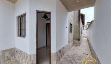 Casa à venda no bairro Savoy  II - Itanhaém/SP