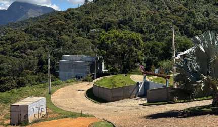 Lote em condomínio - TERRAPLANADO pronto para construir.