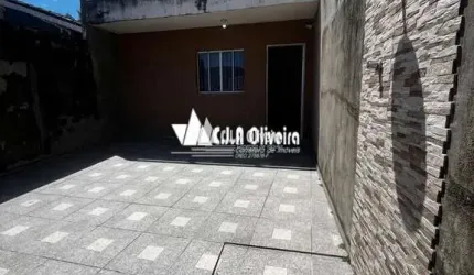 Sobrado lado praia, 300 metros do mar na cidade de Mongaguá 