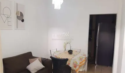 Vendo Casa em Vila com 2 Quartos, Suíte, 68m²  em Nova Cidade - São Gonçalo
