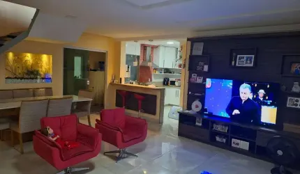 Casa Duplex no Condomínio Village do Moinho IV em Arsenal -  São Gonçalo/RJ