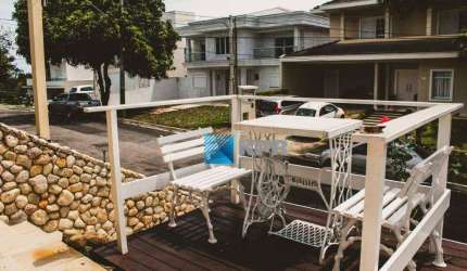 Casa à venda com 4 dormitórios, 184 m² - Urbanova - São José dos Campos/SP