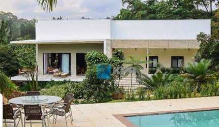 Casa à venda com 5 dormitórios, 550 m² - Torrão de Ouro - São José dos Campos/SP.