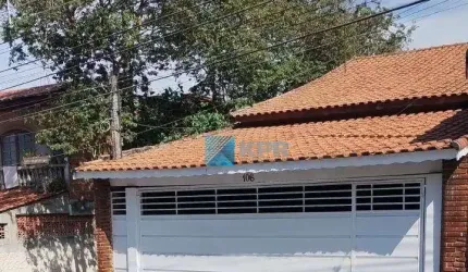 Casa à venda, no Jardim Sul, 2 dormitórios, terreno de 175 m², e ótima localização! Agende uma visita!