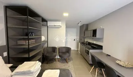 Apartamento com 1 quarto para alugar na Rua Vinte e Quatro de Outubro, 1585, Auxiliadora, Porto Alegre, 24 m2 por R$ 3.150