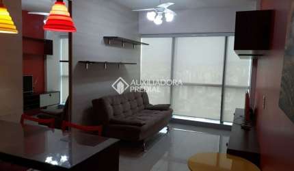 Loft com 1 quarto para alugar na Avenida Borges de Medeiros, 2277, Praia de Belas, Porto Alegre, 38 m2 por R$ 3.300