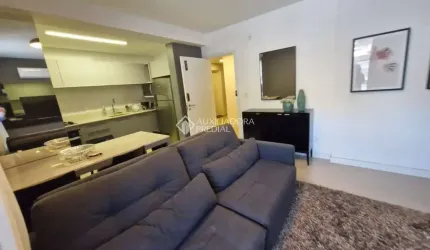 Apartamento com 1 quarto à venda na Rua Crispim Mira, 405, Centro, Florianópolis, 49 m2 por R$ 840.000