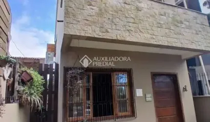 Casa com 3 quartos à venda na Servidão Antonia Castro Garcia, 31, São João do Rio Vermelho, Florianópolis, 100 m2 por R$ 369.000