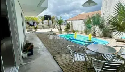Casa com 3 quartos à venda na Rua Professor Bayer Filho, 235, Coqueiros, Florianópolis, 216 m2 por R$ 1.599.000