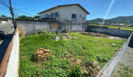 Terreno à venda na Rua Laura Duarte Prazeres, 247, Campeche, Florianópolis, 225 m2 por R$ 500.000