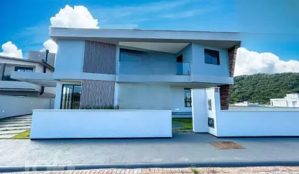 Casa com 3 quartos à venda na Rodovia Doutor Antônio Luiz Moura Gonzaga, 3310, Rio Tavares, Florianópolis, 180 m2 por R$ 1.990.000