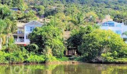 Casa com 4 quartos à venda na Rua Laurindo Januário da Silveira, 1401, Lagoa da Conceição, Florianópolis, 450 m2 por R$ 5.500.000