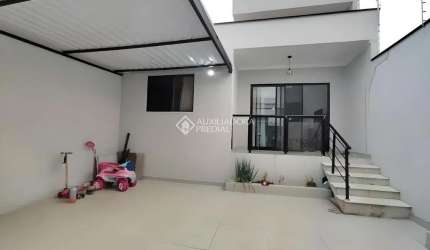 Casa com 3 quartos à venda na Rua Martim Pescador, 55, Portal dos Passaros, São José dos Campos, 128 m2 por R$ 750.000