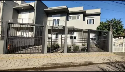 Casa com 3 quartos à venda na Rua Emília Gaúna Bochehin, 41, Parque da Matriz, Cachoeirinha, 105 m2 por R$ 790.000
