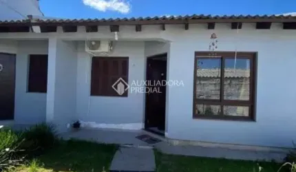 Casa com 2 quartos à venda na Rua Vasco Alves, 449, São Judas Tadeu, Gravataí, 50 m2 por R$ 250.000