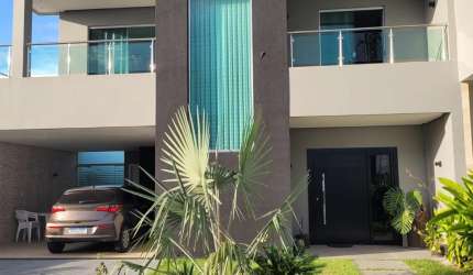 EXCELENTE CASA 2 pavimentos com 03 suítes
