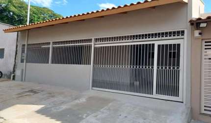 Casa para Venda em Goiânia, Parque Atheneu, 3 dormitórios, 1 suíte, 3 banheiros, 2 vagas