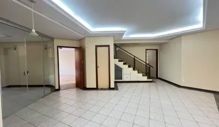Sobrado Nova Suíça Goiânia