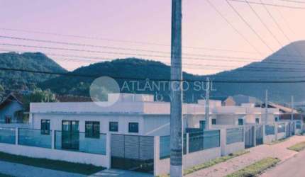 Casa em Residencial à venda com 03 Quartos, TABULEIRO, MATINHOS - PR