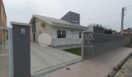 Casa com 4 Suítes  Balneario Santa Terezinha  400 metros do Mar Pontal do Paraná