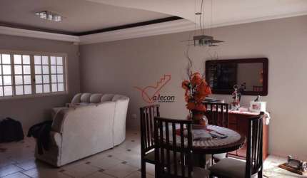 CIDADE JARDIM / JACAREÍ - LINDA Casa 3 dorms com Suíte