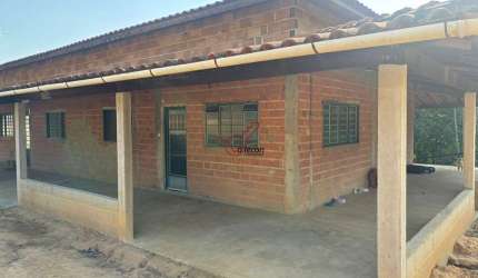 Excelente Chácara com 4540,78 m² no Bairrinho - Invista em Qualidade de Vida!!