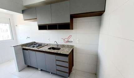 Apartamento 2 dormitórios com suíte - Condomínio Clube para Locação e Venda no P