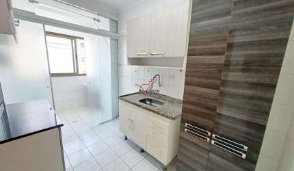 Apartamento à Venda com 2 dormitórios e 2 vagas de garagem no Jardim Satélite em