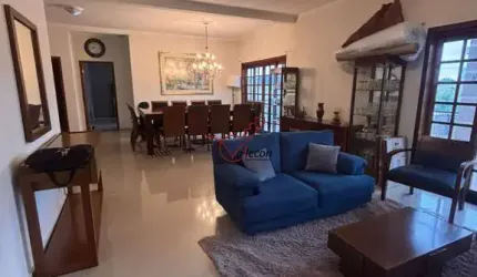 Casa à Venda no Condomínio Mirante do Vale – Alto Padrão e Conforto