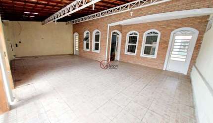 Sobrado  4 dormitórios para Locação e Venda no Jardim Torrão de Ouro em SJCampos