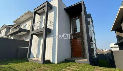 Casa para aluguel no condomínio Reserva do Arvoredo, com 147,32m², 4 quartos 1 suíte - Santa Cruz - Gravataí / RS por R$ 7.500,00