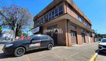 Lojas de esquina com 240m² para alugar na Frederico Ritter em Cachoeirinha