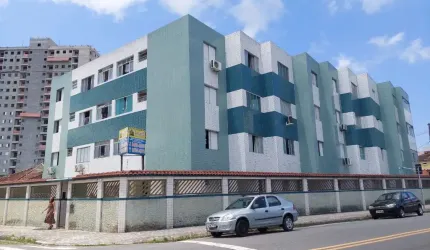 Apartamento 1⁰ andar (precisando reforma)