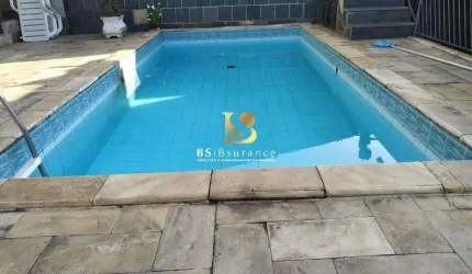 Casa com 5 quartos à venda na Dalva, 24, Largo do Barradas, Niterói por R$ 800.000
