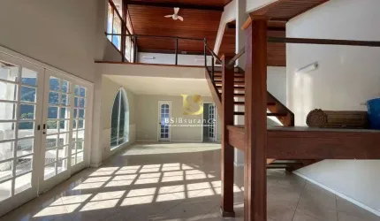 Casa em condomínio fechado com 3 quartos à venda na Avenida Professor Florestan Fernandes, 100, Camboinhas, Niterói por R$ 2.500.000