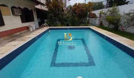 Casa em condomínio fechado com 4 quartos à venda na Avenida Central Ewerton Xavier, 94, Itaipu, Niterói por R$ 897.000