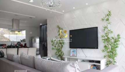 Casa em condomínio fechado com 4 quartos à venda na Rua Clara Nunes, 0271, São Francisco, Niterói por R$ 2.000.000