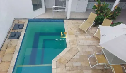 Casa com 5 quartos à venda na Bororós, 64, São Francisco, Niterói por R$ 1.950.000
