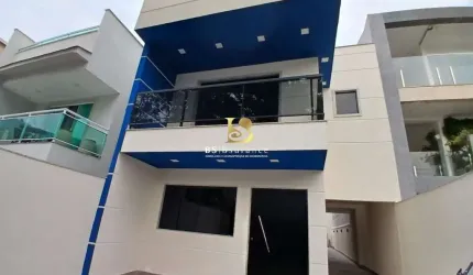 Casa com 3 quartos à venda na Tupinambás 86-1,2,3,4., 86, São Francisco, Niterói por R$ 1.750.000
