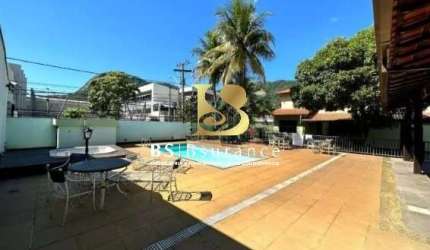 Casa com 6 quartos à venda na Maria Caldas, 59, São Francisco, Niterói por R$ 4.800.000