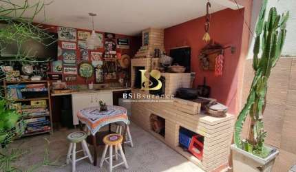 Casa com 3 quartos à venda na Doutor Heleno de Gregório, 276, Piratininga, Niterói por R$ 690.000