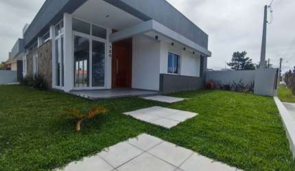 Linda Casa em Passo de Torres SC
