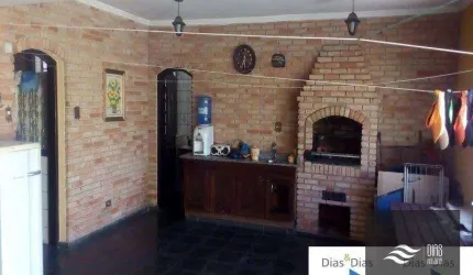 Sobrado de alto padrao com piscina