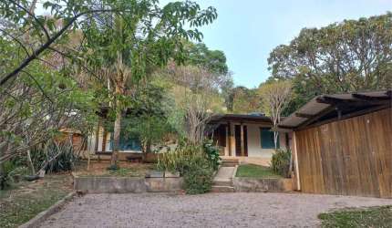Casa com 4 quartos à venda em Parque Valinhos - SP
