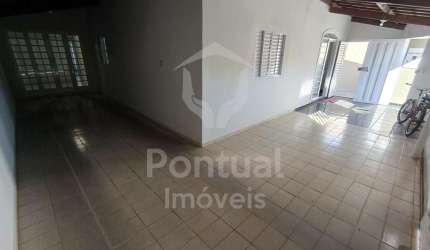 Casa com 4 dormitórios para locação, Presidente Roosevelt, UBERLANDIA - MG