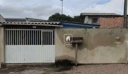Casa com terreno à venda