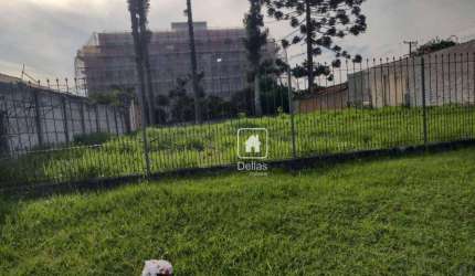 Terreno de 608m² para locação