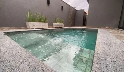 Casa com 3 dormitórios à venda, 225 m² por R$ 1.800.000 - Gaivota II - São José do Rio Preto/SP